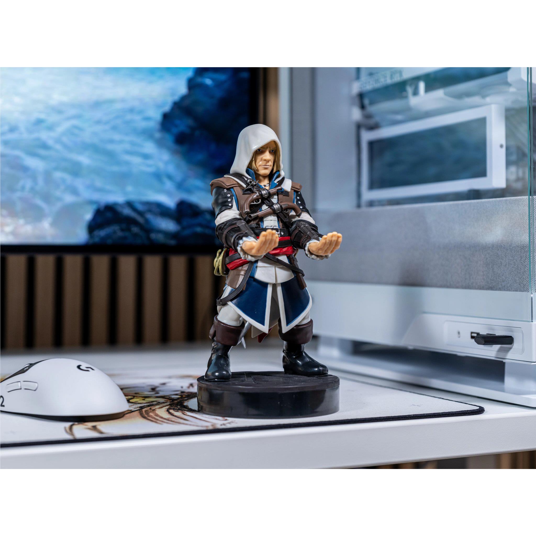 Cable Guys Assassin's Creed Edward Kenway controller and phone holder figure, image 6 - Collectables & Figurines at Tech Supply Shed NZ