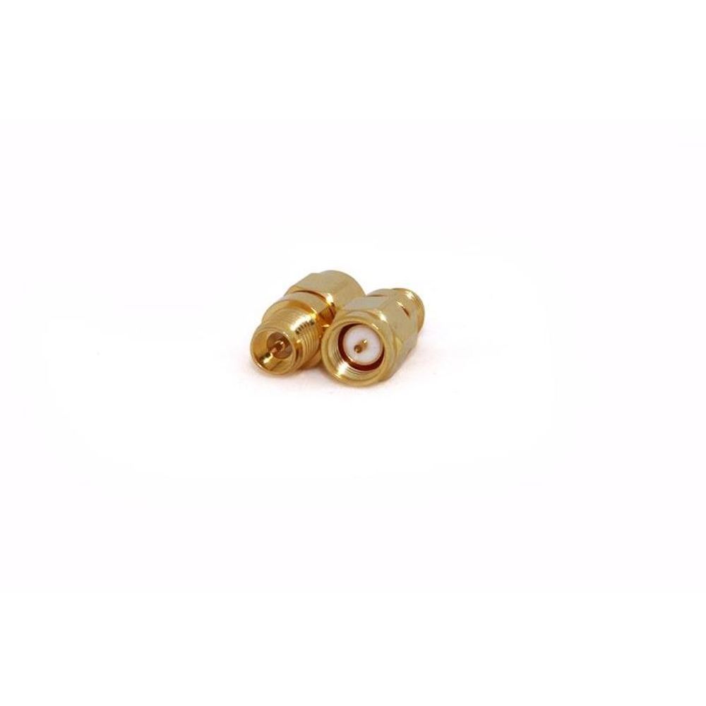 AN-10 - SMA Male to RP-SMA Female Adaptor