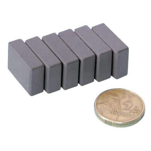 LM1614 - Ferrite Magnets - Packet of 6 tech shed supply