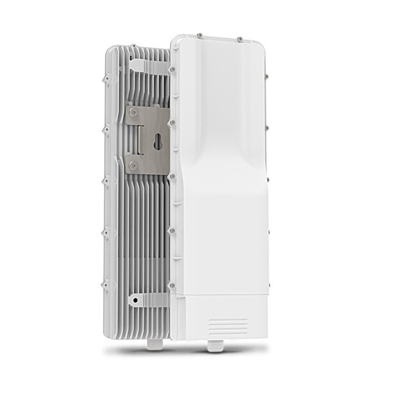 Tachyon Networks TNA-301 60 GHz Outdoor 120° Beamforming Access Point with 2.5GbE