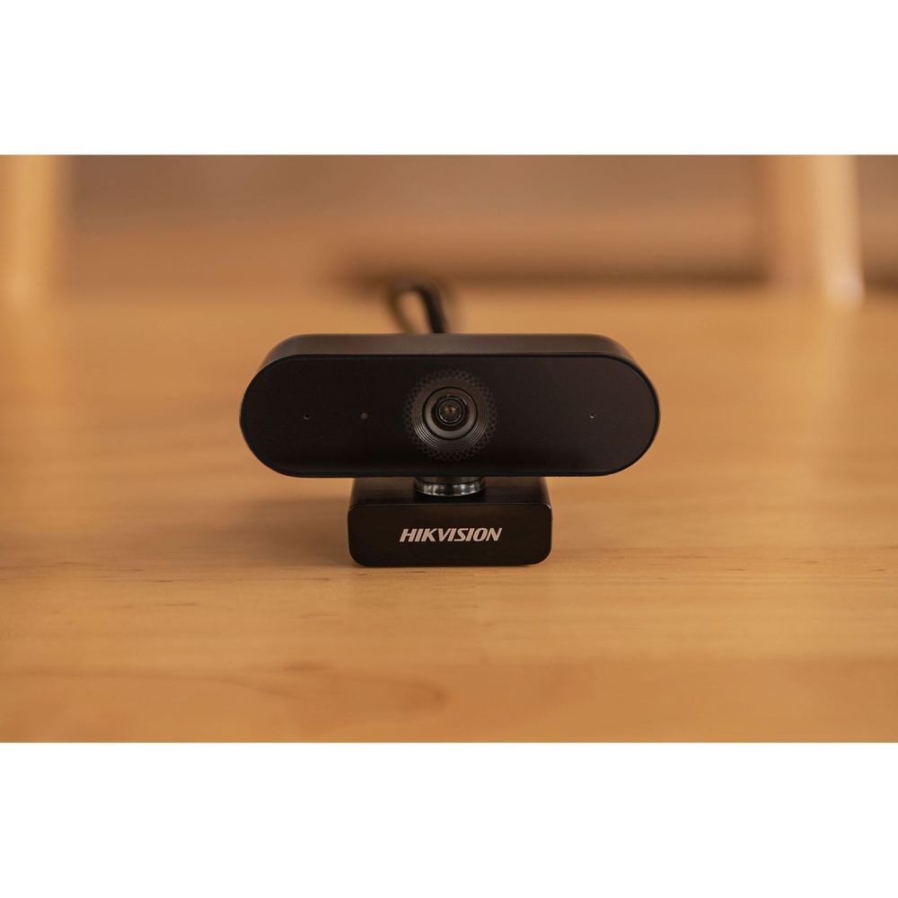 HIKVISION desktop webcam front view, black housing and lens with stand