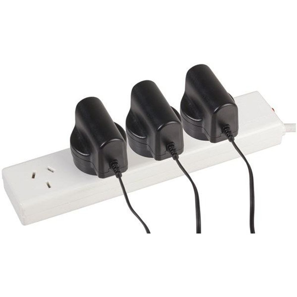 Multi-DC connector bar with three black power tips and white splitter cable
