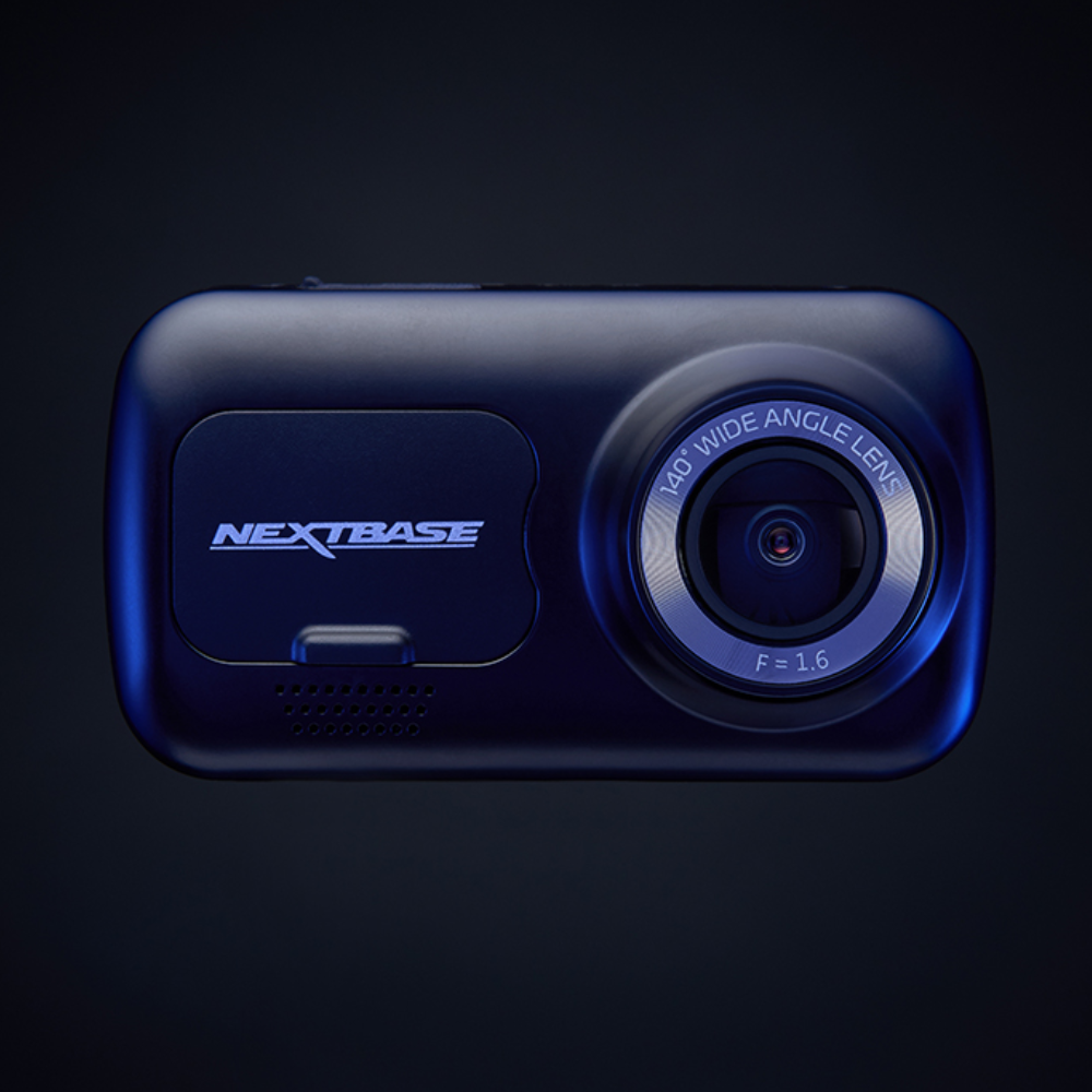 NEXTBASE 222 Dash Cam 1080P HD resolution 30FPS  2.5in high resolution IPS touch screen