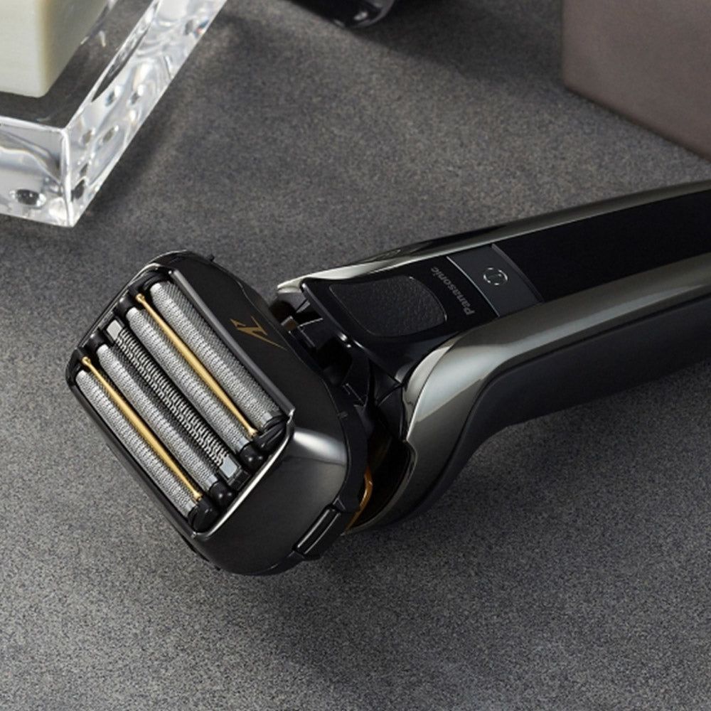 Panasonic ES-LV9Q-S841 5 Blade Linear Power Shaver with Cleaning Base