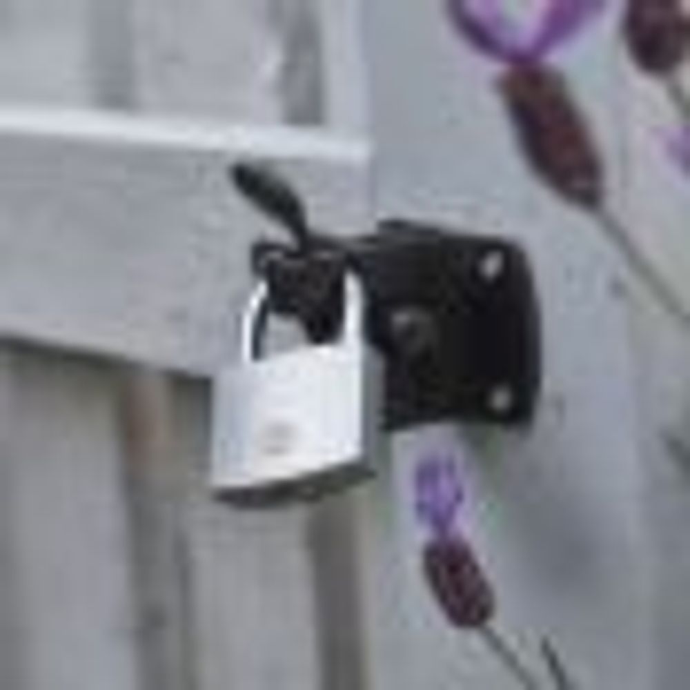 Yale 60mm Brass Padlock with Chrome Finish - Y120B/60/135/1