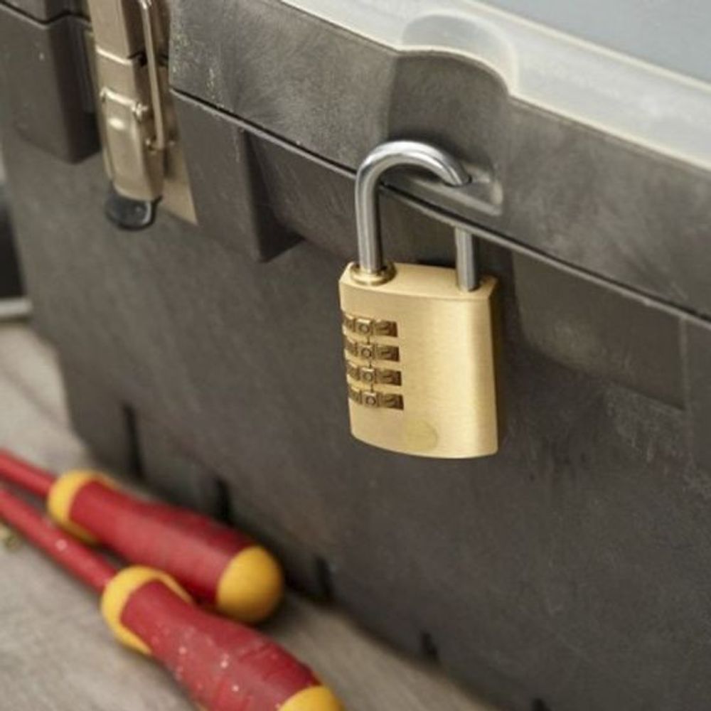 Yale Y150 Series 40mm Padlock Brass Natural DP - Y150B/40/130/1